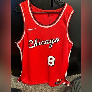 WORN ONCE Men’s Nike Chicago Bulls City Connect Authentic Jersey Zach Lavine